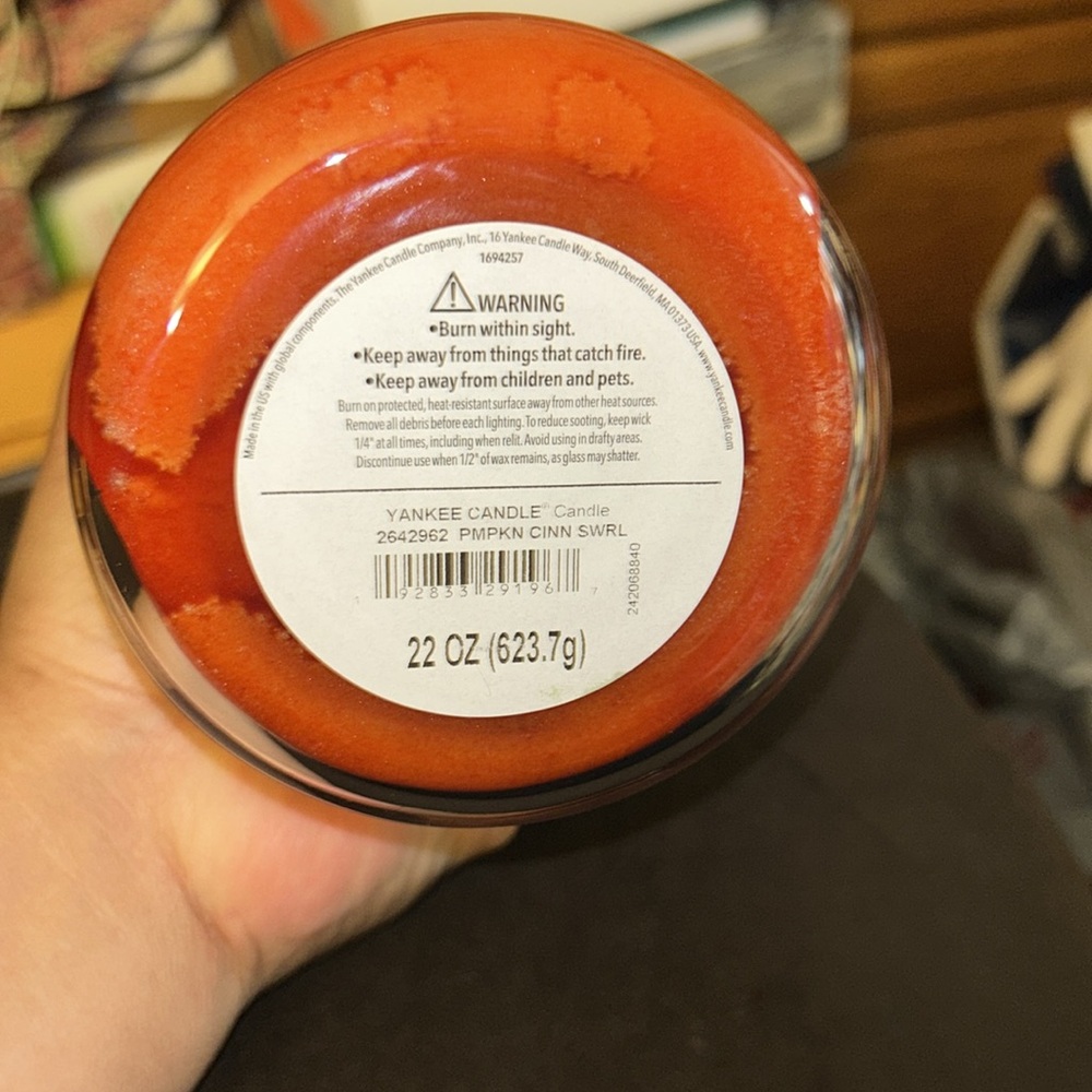 NWT Yankee Candle Pumpkin Cinnamon Swirl 22oz - Picture 8 of 10